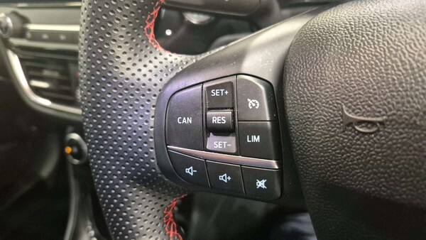 Used Ford Puma 2022 for sale - 76286381: Photo 23