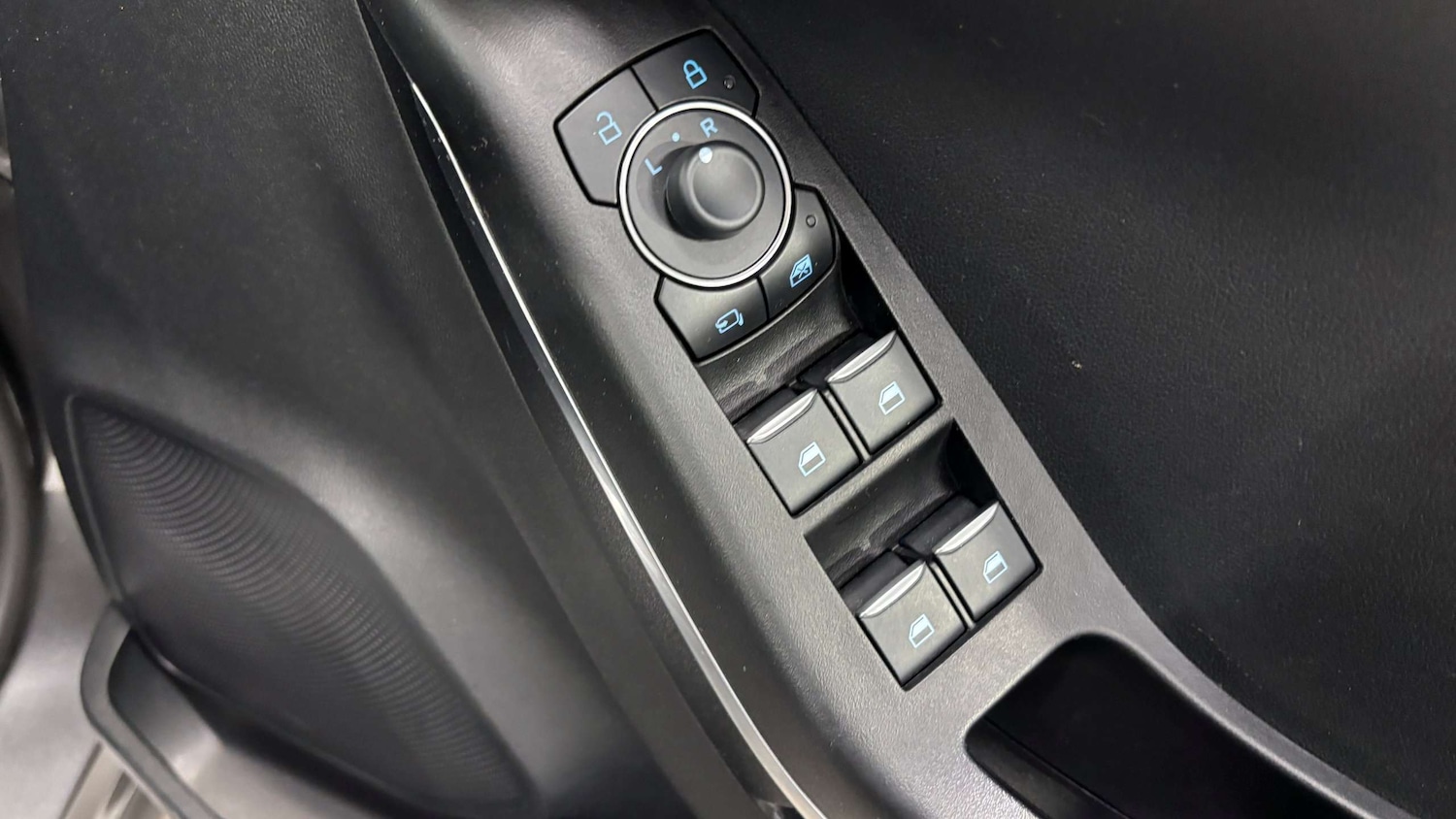 Used Ford Puma 2024 for sale - 77083128: Photo 17