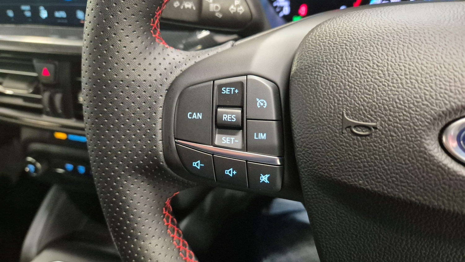 Used Ford Focus 2025 for sale - 76978849: Photo 23