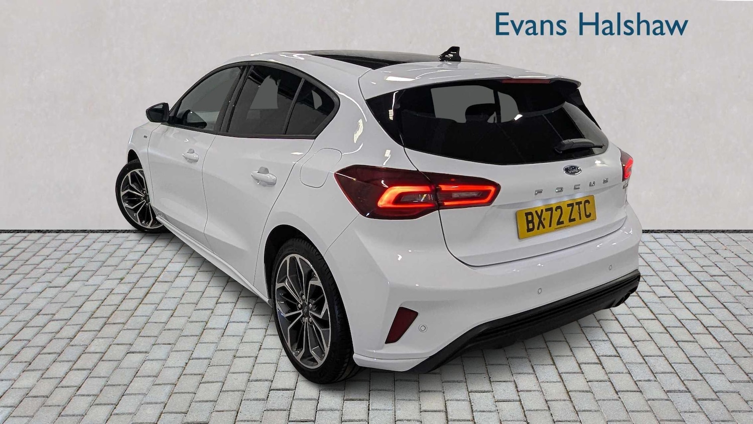 Used Ford Focus 2022 for sale - 76524008: Photo 3