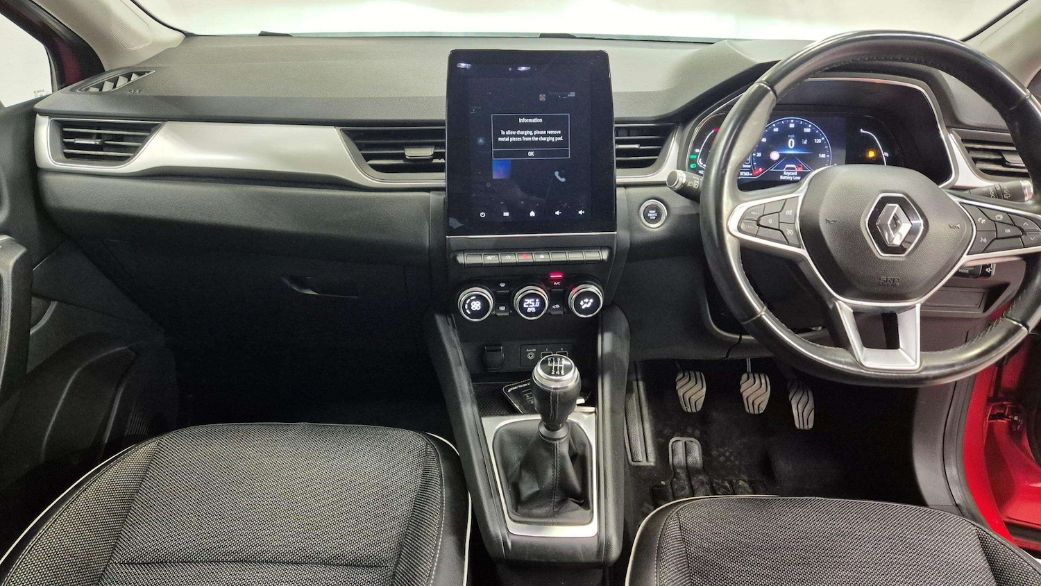 Used Renault Captur 2020 for sale - 76125664: Photo 17