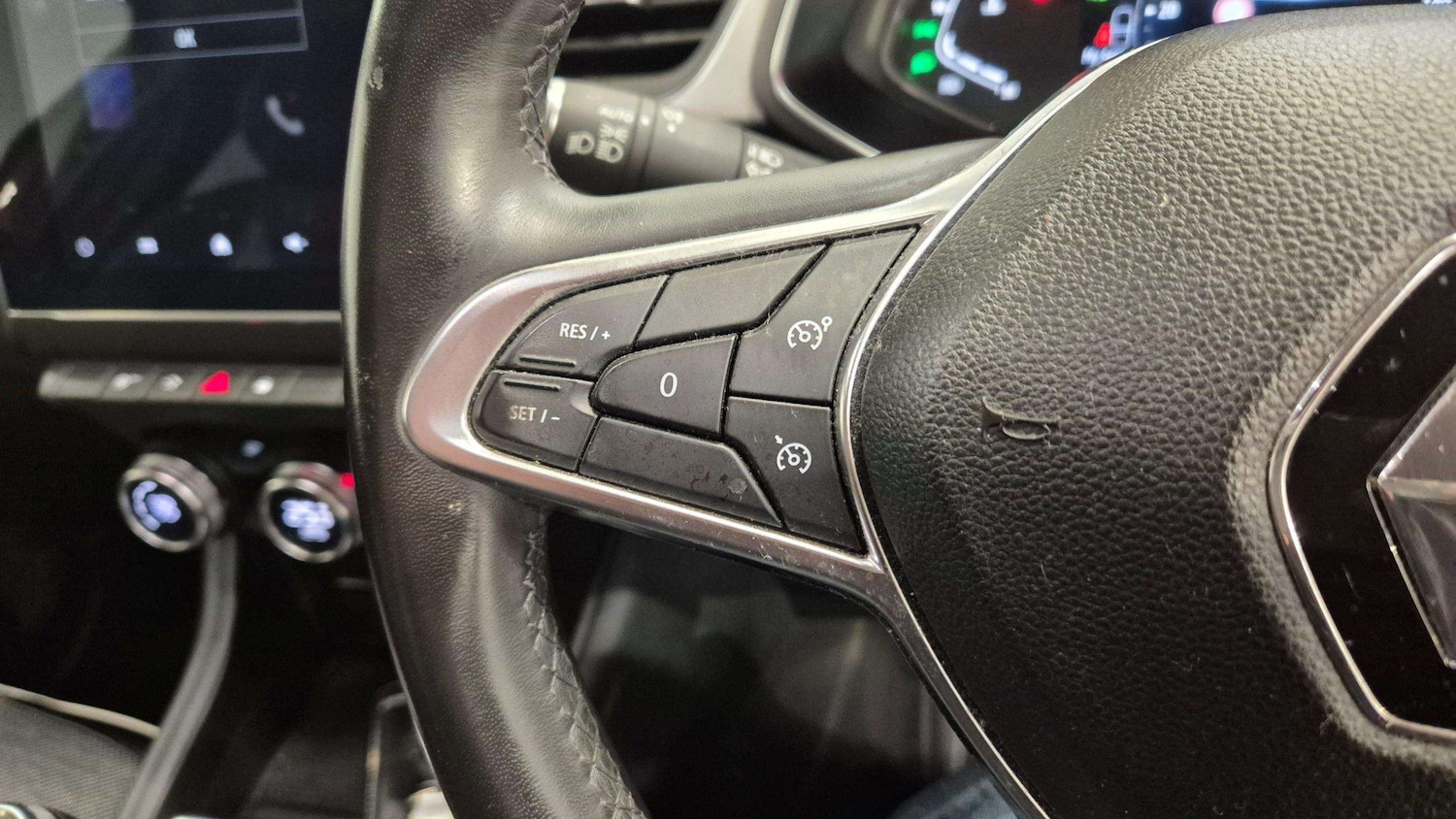 Used Renault Captur 2020 for sale - 76125664: Photo 23