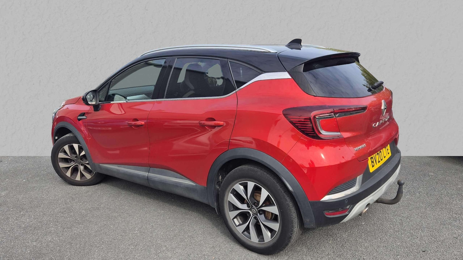 Used Renault Captur 2020 for sale - 76125664: Photo 3