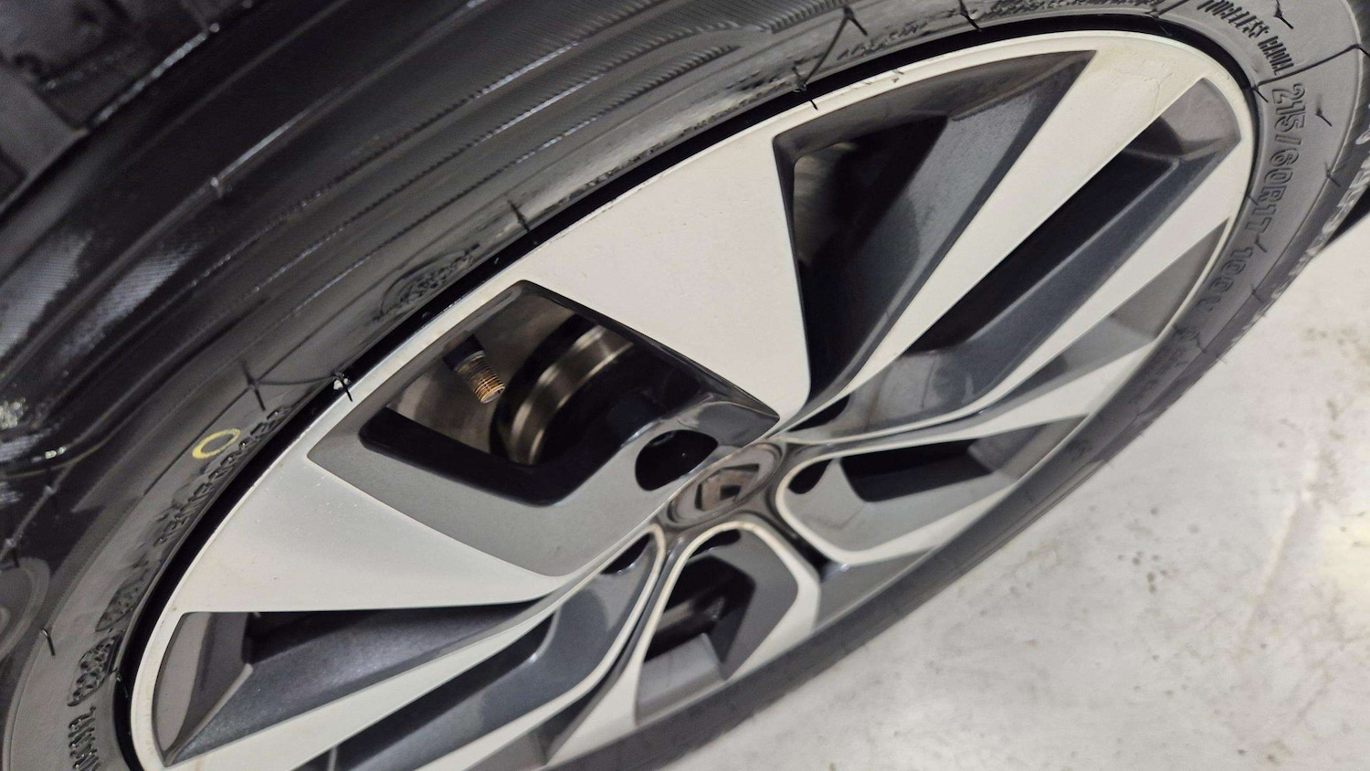 Used Renault Captur 2020 for sale - 76125664: Photo 35