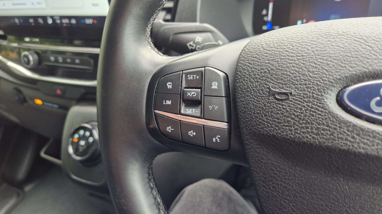 Used Ford Transit 2024 for sale - 76718218: Photo 20