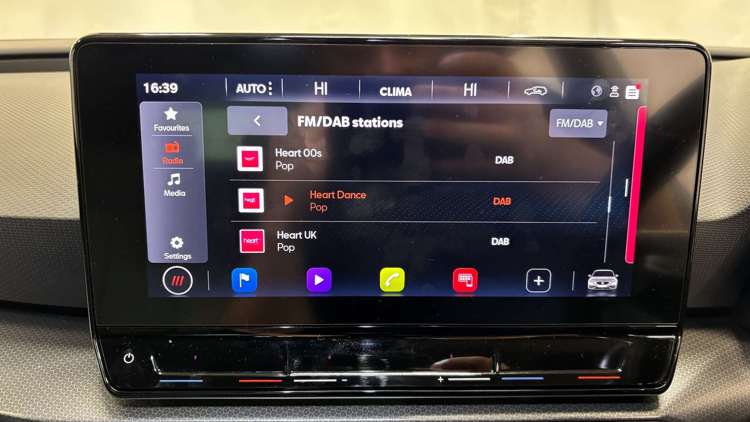 Used SEAT Leon 2022 for sale - 77553239: Photo 30