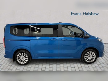 Used Ford Tourneo Custom 2024 for sale - 78338085: Photo
