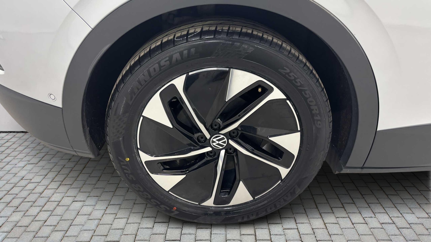 Used Volkswagen ID.4 2023 for sale - 77514474: Photo 11