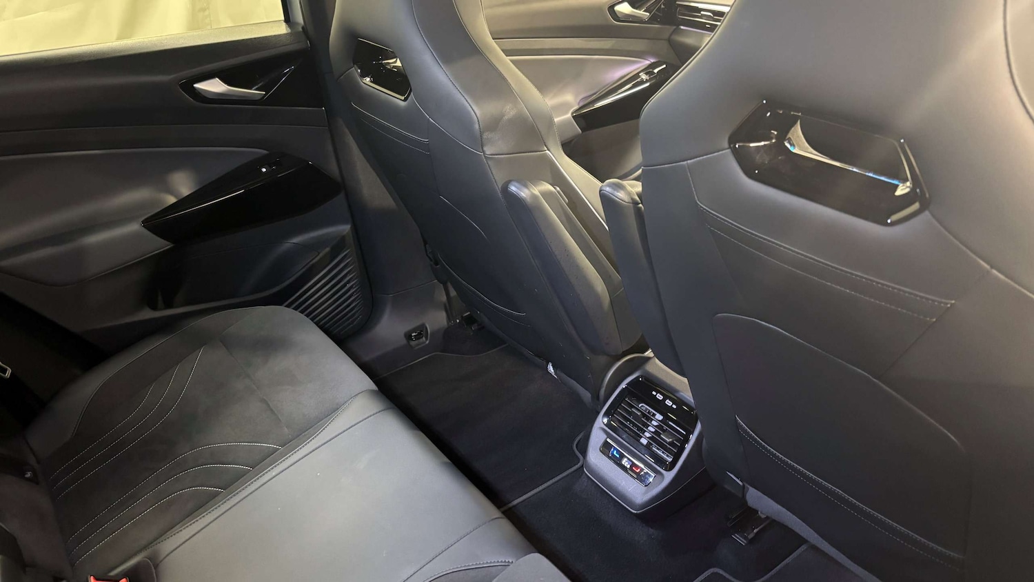 Used Volkswagen ID.4 2023 for sale - 77514474: Photo 16