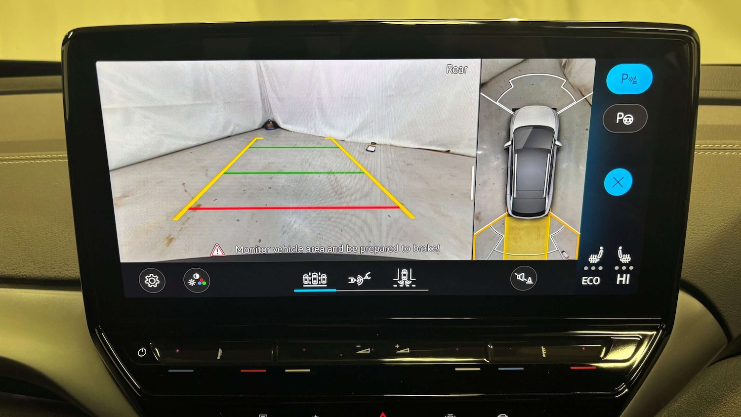 Used Volkswagen ID.4 2023 for sale - 77514474: Photo 33