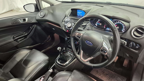Used Ford Fiesta 2017 for sale - 76045171: Photo 13