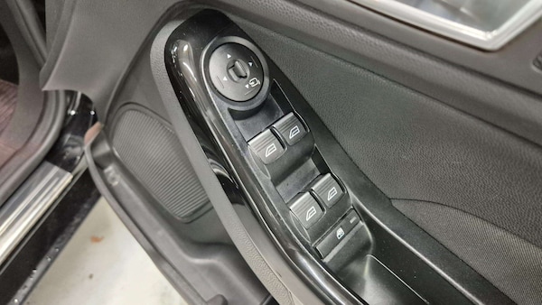 Used Ford Fiesta 2017 for sale - 76045171: Photo 19