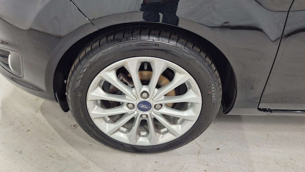 Used Ford Fiesta 2017 for sale - 76045171: Photo 9