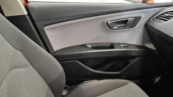 Used SEAT Leon 2019 for sale - 75603835: Photo 31