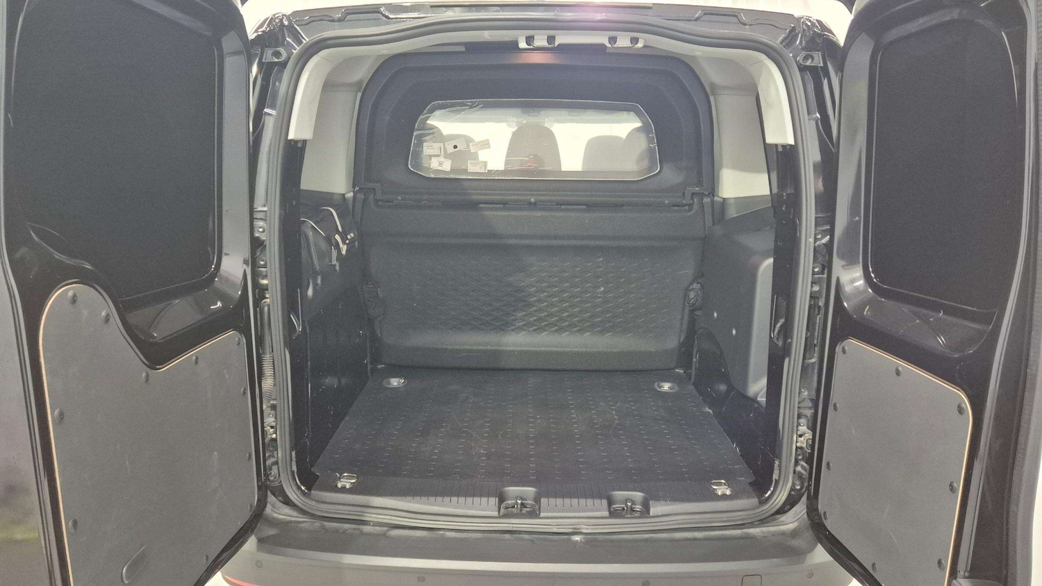 Used Ford Transit Connect 2025 for sale - 76459800: Photo 13