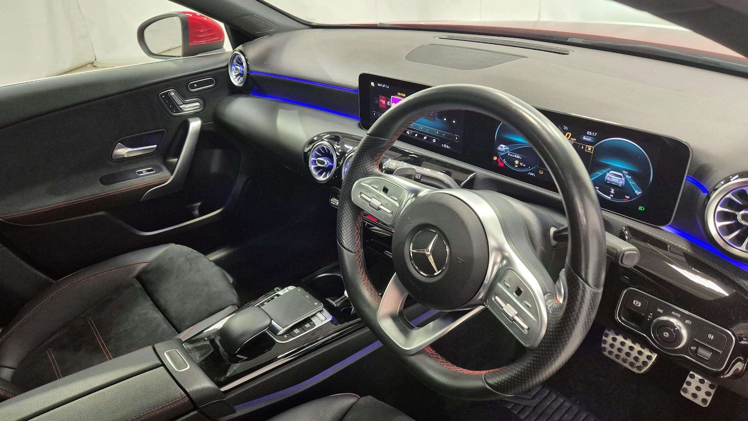 Used Mercedes-Benz A-Class 2018 for sale - 75944576: Photo 15