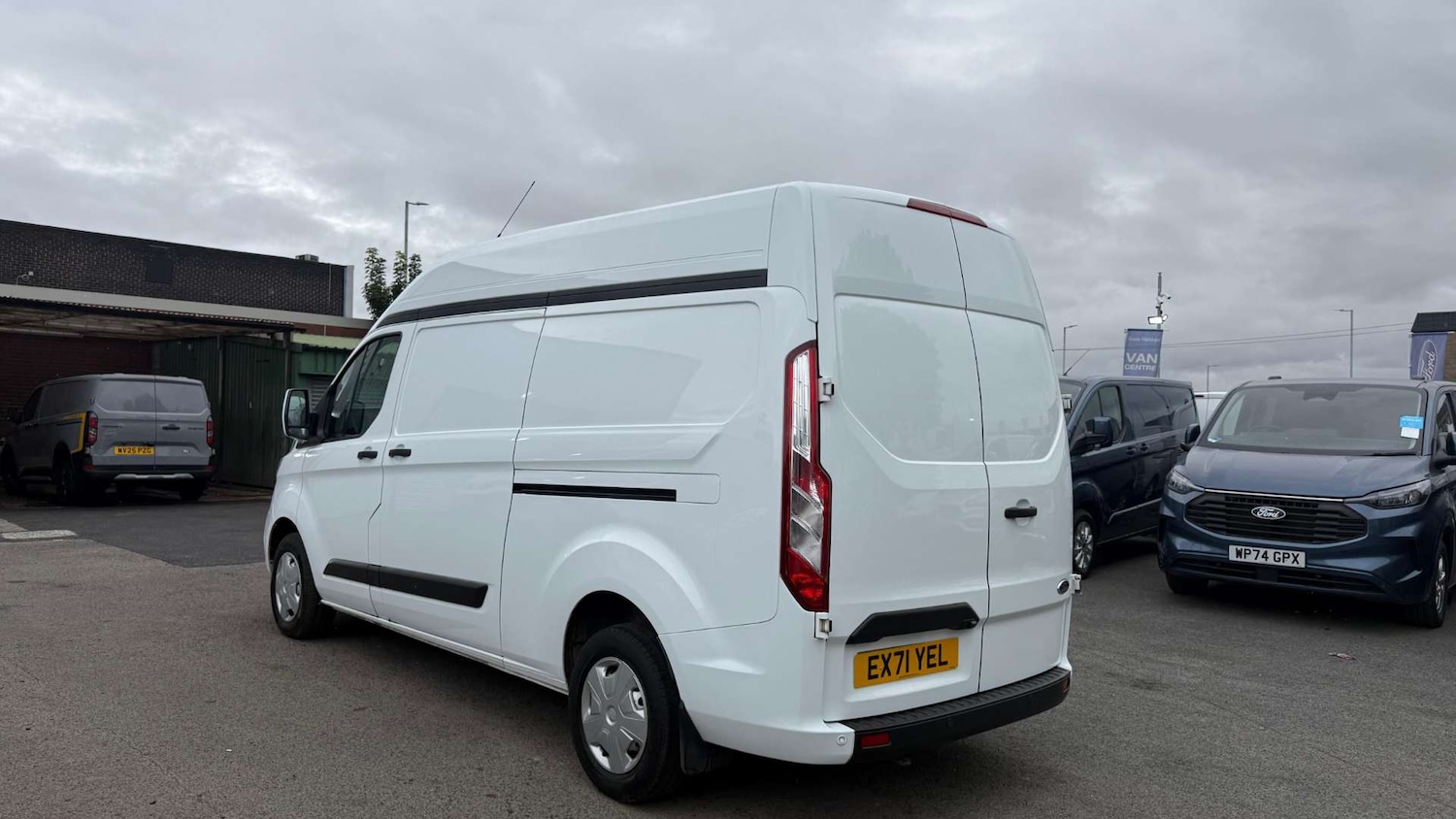 Used Ford Transit Custom 2021 for sale - 75981381: Photo 2