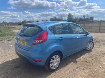 Used Ford Fiesta 2012 for sale - 79693032: Photo