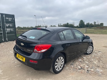 Used Chevrolet Cruze 2013 for sale - 79216781: Photo
