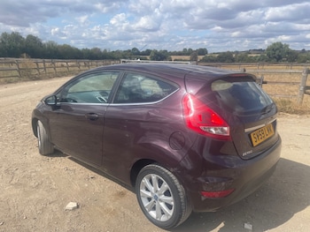 Used Ford Fiesta 2009 for sale - 79600528: Photo