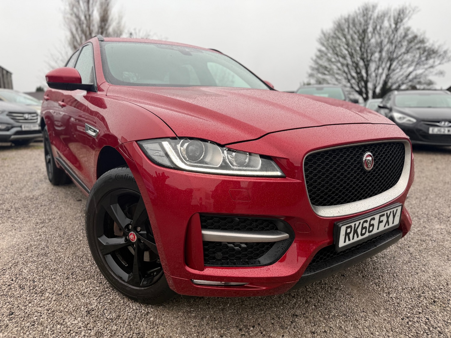 Used Jaguar F-Pace 2016 for sale - 76948781: Photo 2