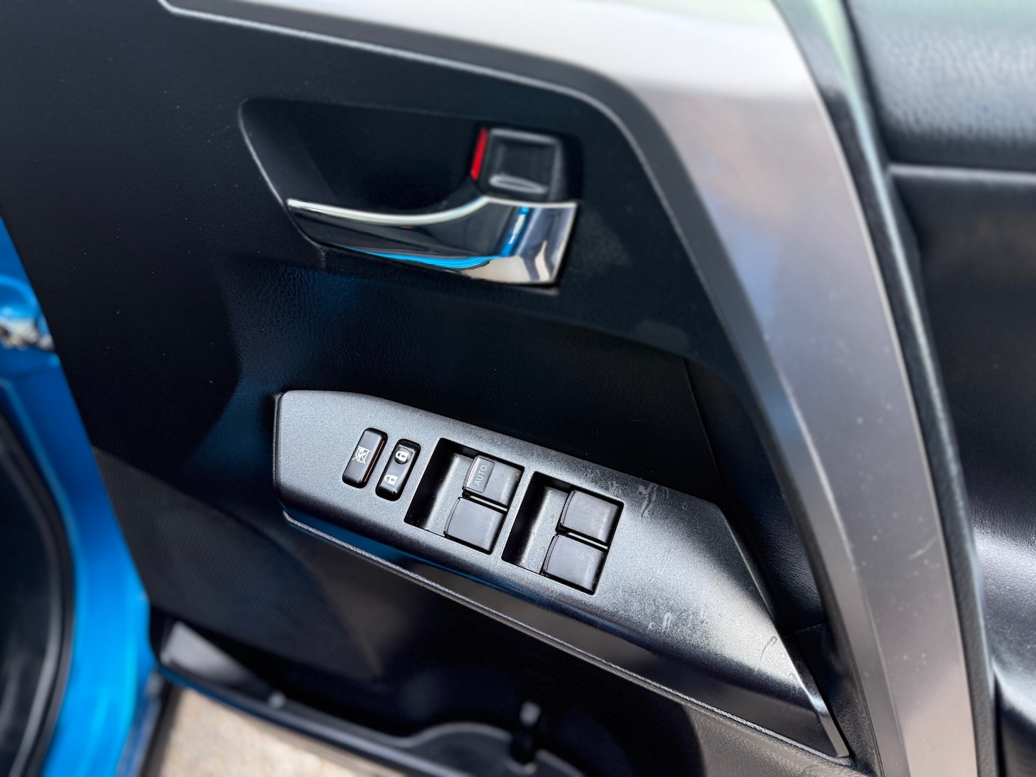 Used Toyota RAV4 2016 for sale - 78014780: Photo 45