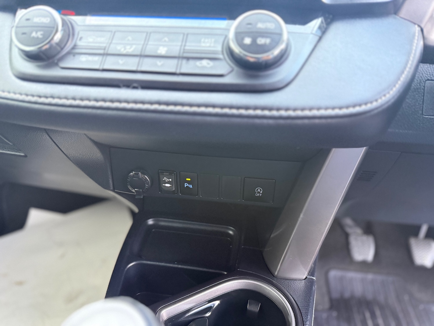 Used Toyota RAV4 2016 for sale - 78014780: Photo 51