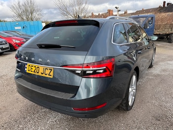 Used Skoda Superb 2020 for sale - 77311401: Photo