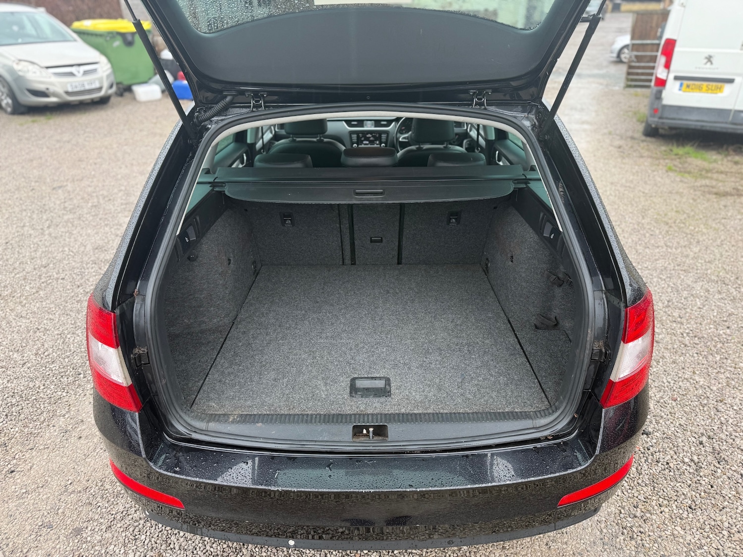 Used Skoda Octavia 2015 for sale - 77452541: Photo 13