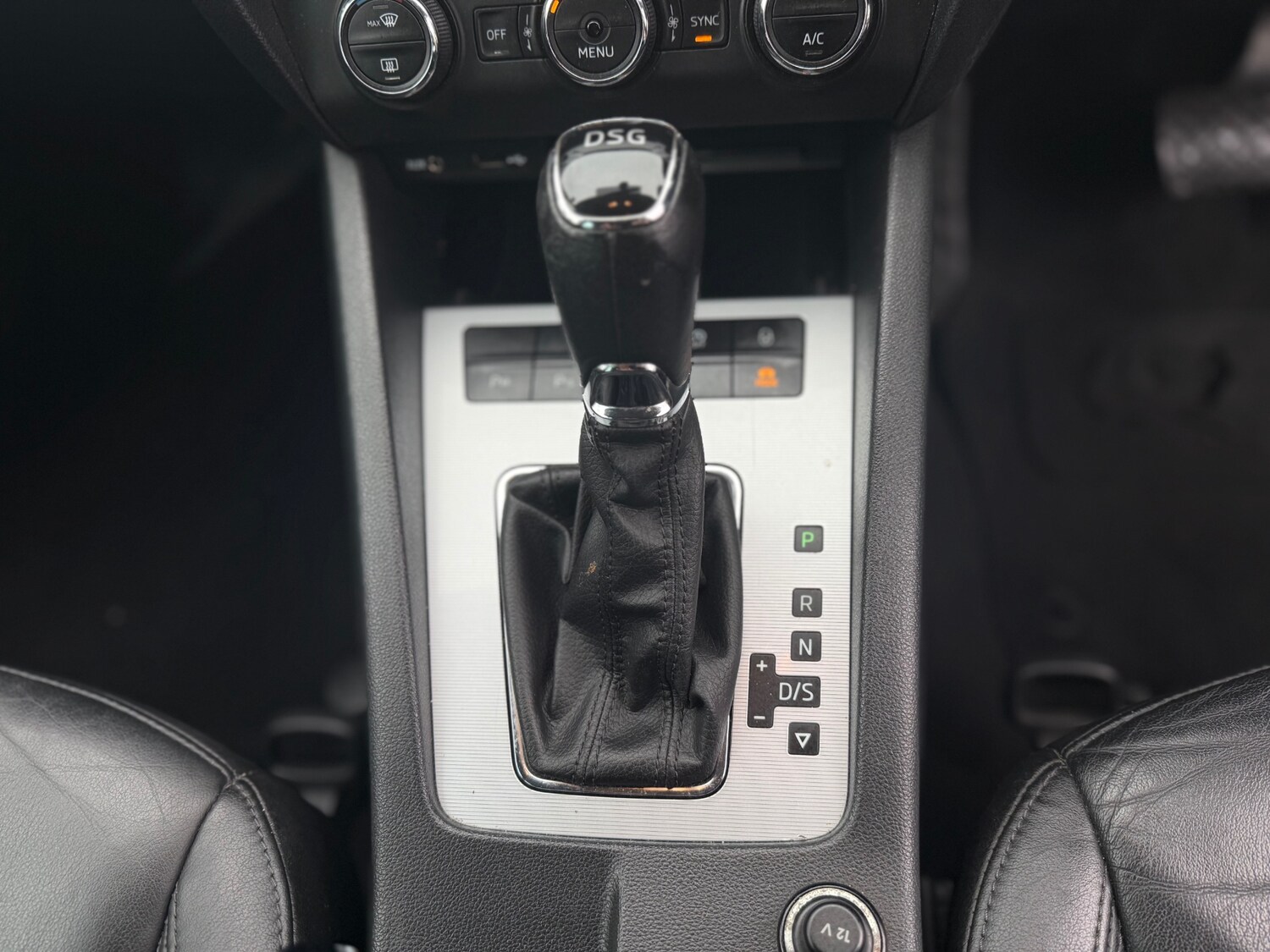 Used Skoda Octavia 2015 for sale - 77452541: Photo 42