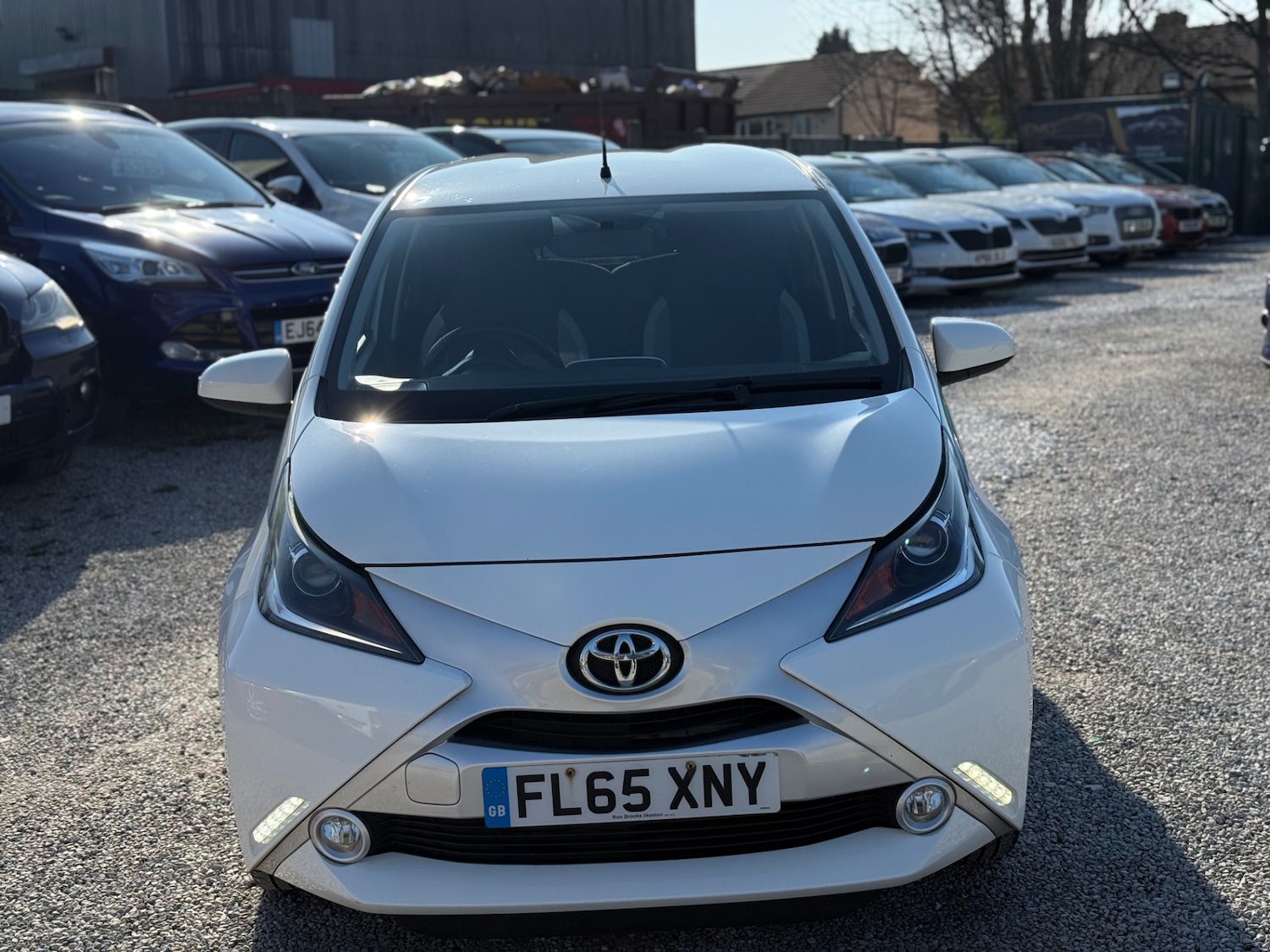 Used Toyota AYGO 2015 for sale - 77974670: Photo 11