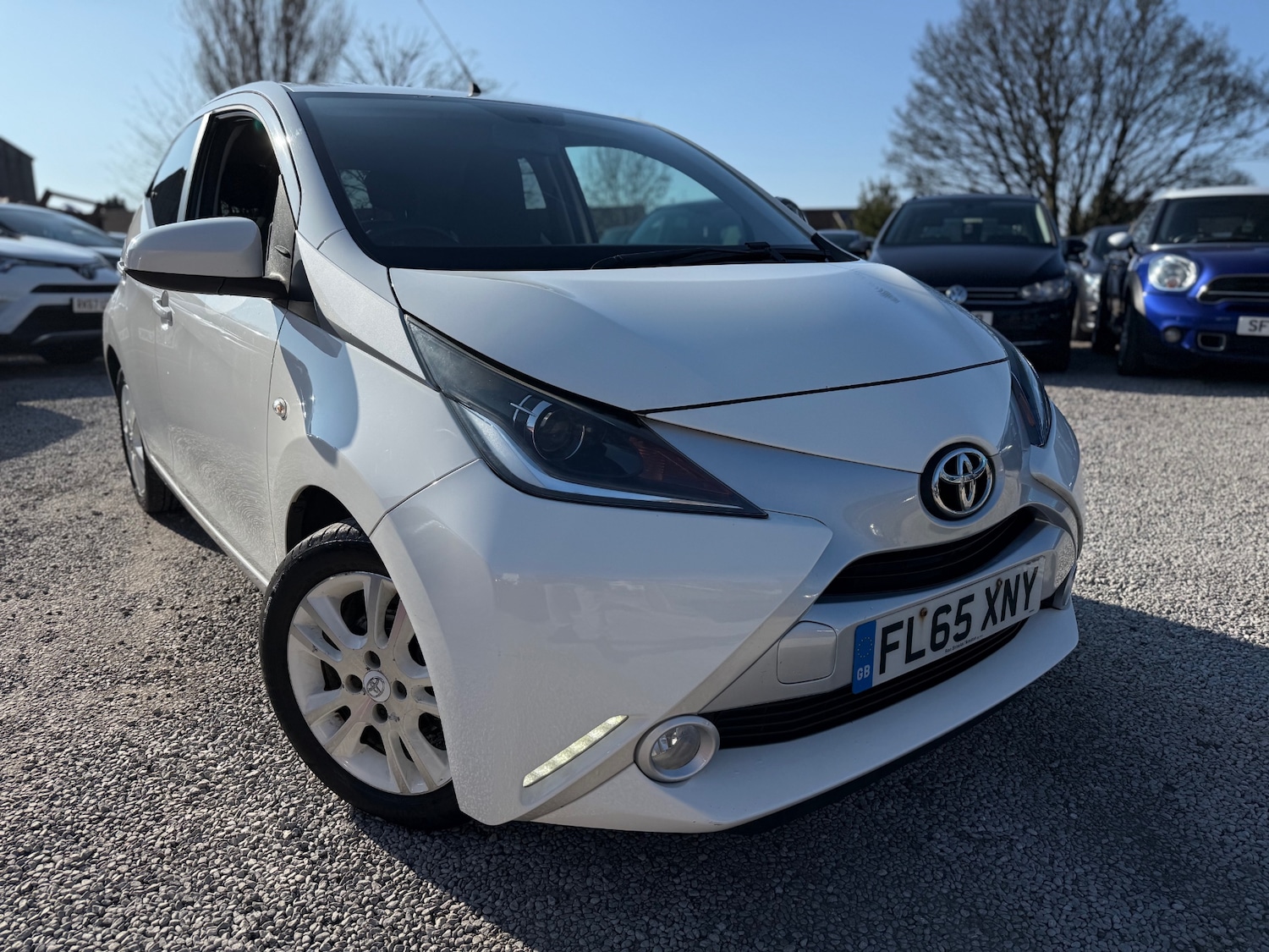 Used Toyota AYGO 2015 for sale - 77974670: Photo 2