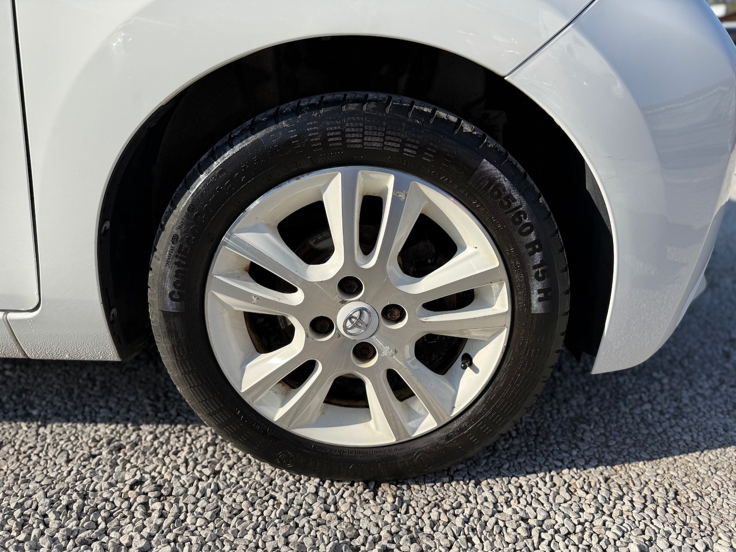 Used Toyota AYGO 2015 for sale - 77974670: Photo 25