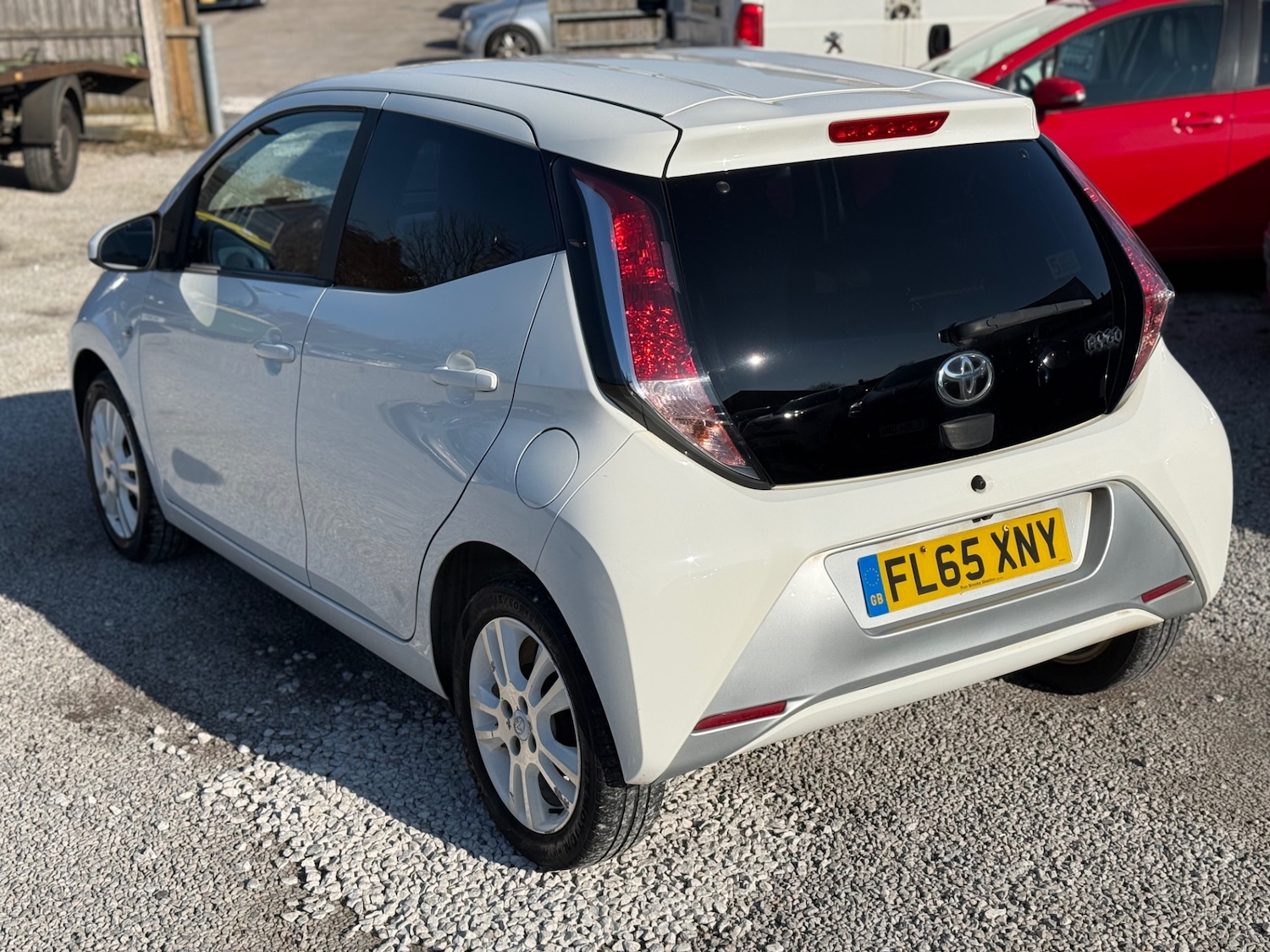 Used Toyota AYGO 2015 for sale - 77974670: Photo 33