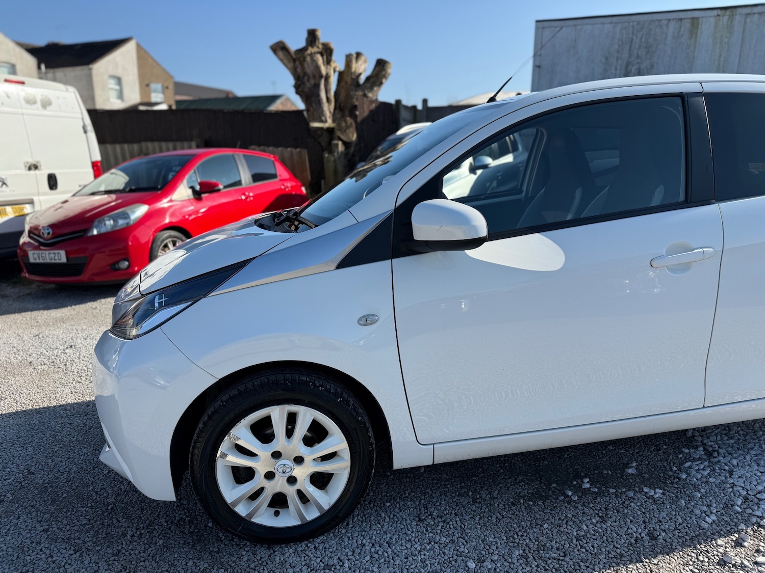 Used Toyota AYGO 2015 for sale - 77974670: Photo 36