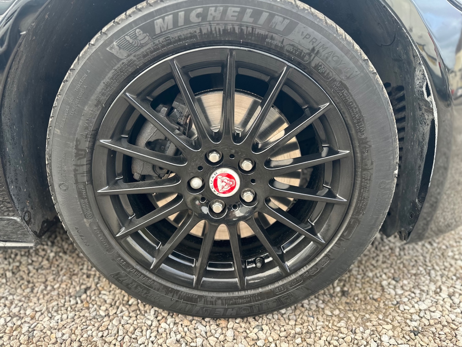 Used Jaguar XE 2016 for sale - 76620679: Photo 26