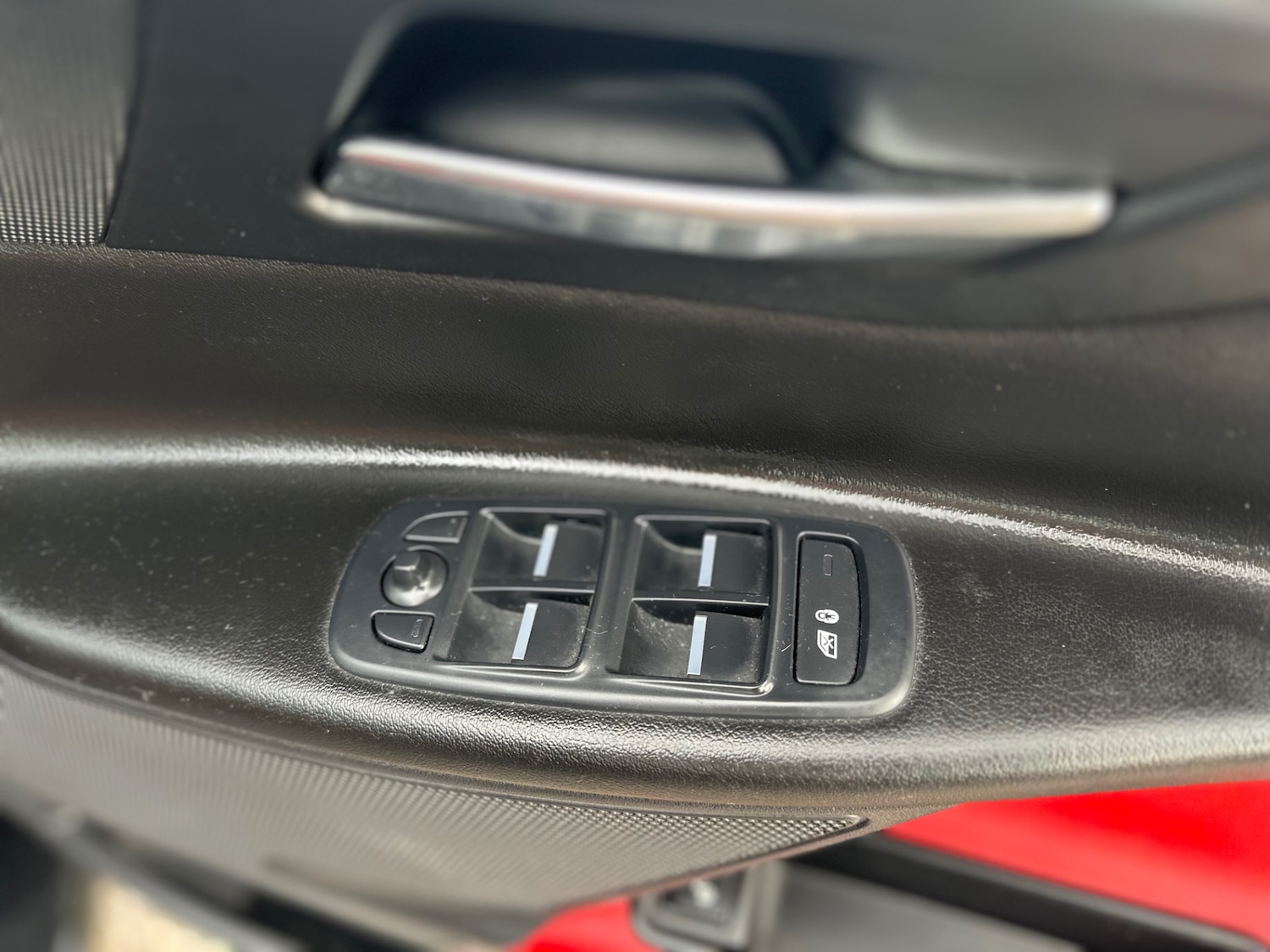 Used Jaguar XE 2016 for sale - 76620679: Photo 45