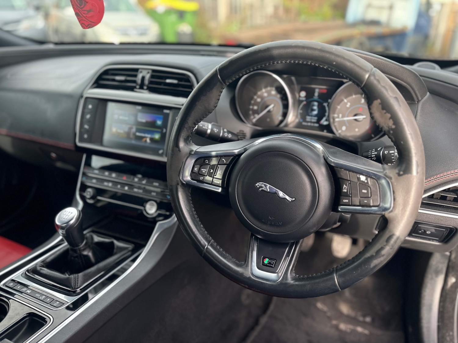 Used Jaguar XE 2016 for sale - 76620679: Photo 50