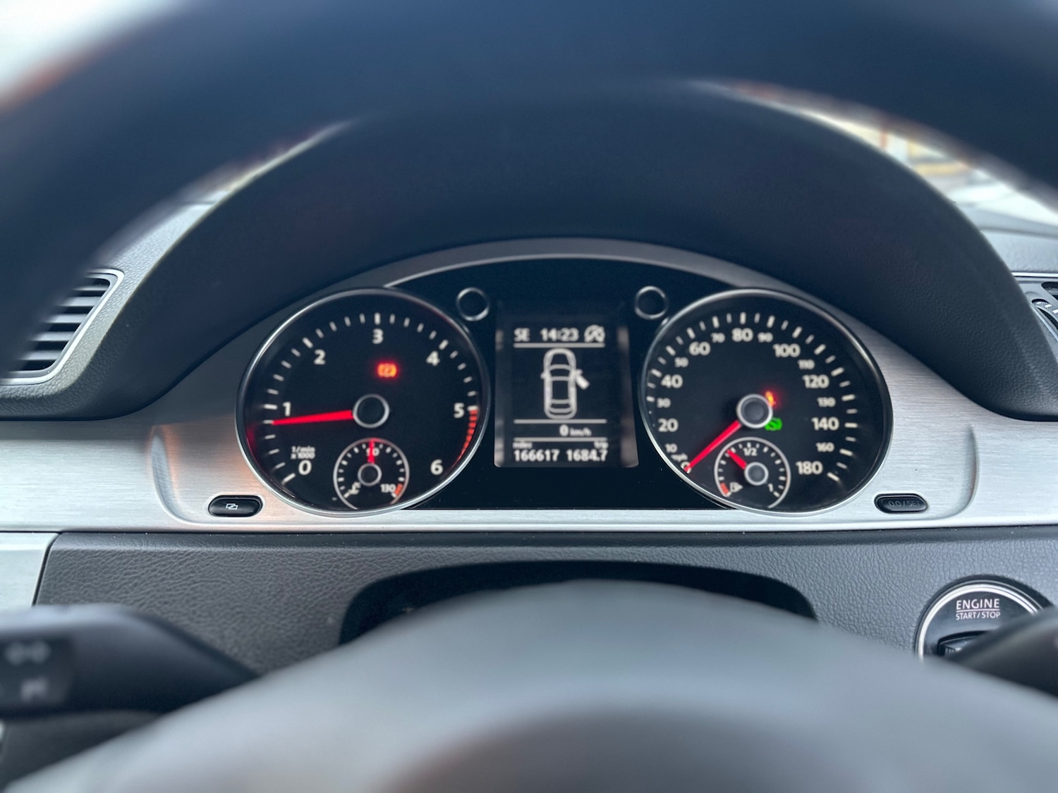 Used Volkswagen Passat 2011 for sale - 76723382: Photo 16