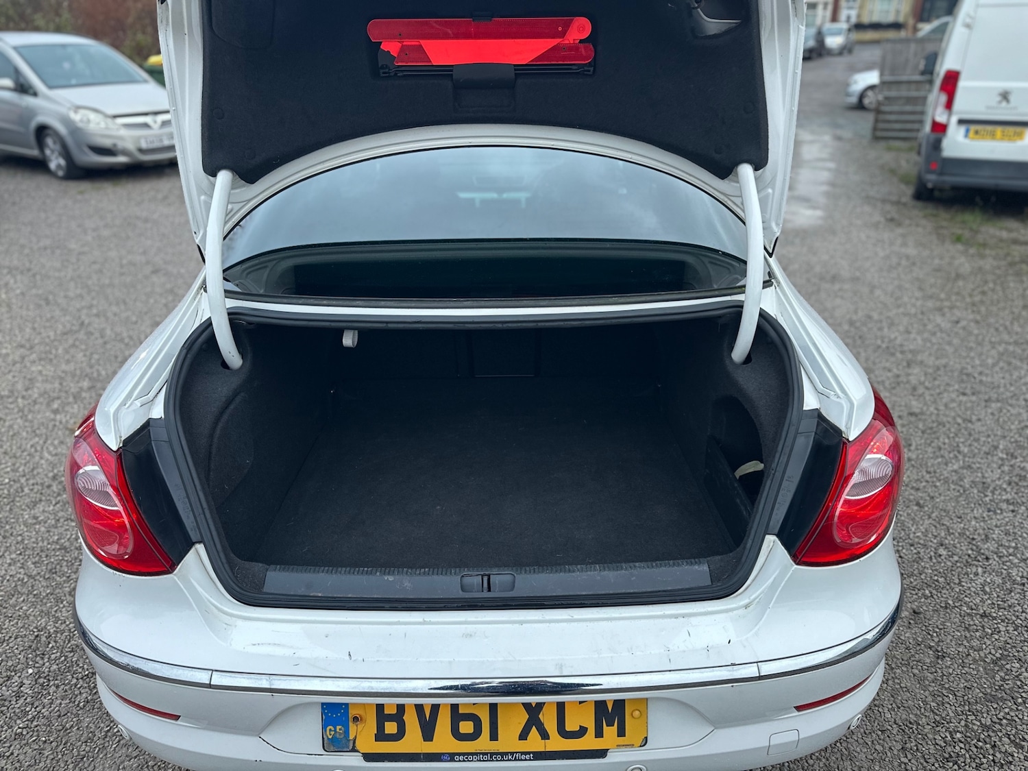 Used Volkswagen Passat 2011 for sale - 76723382: Photo 42