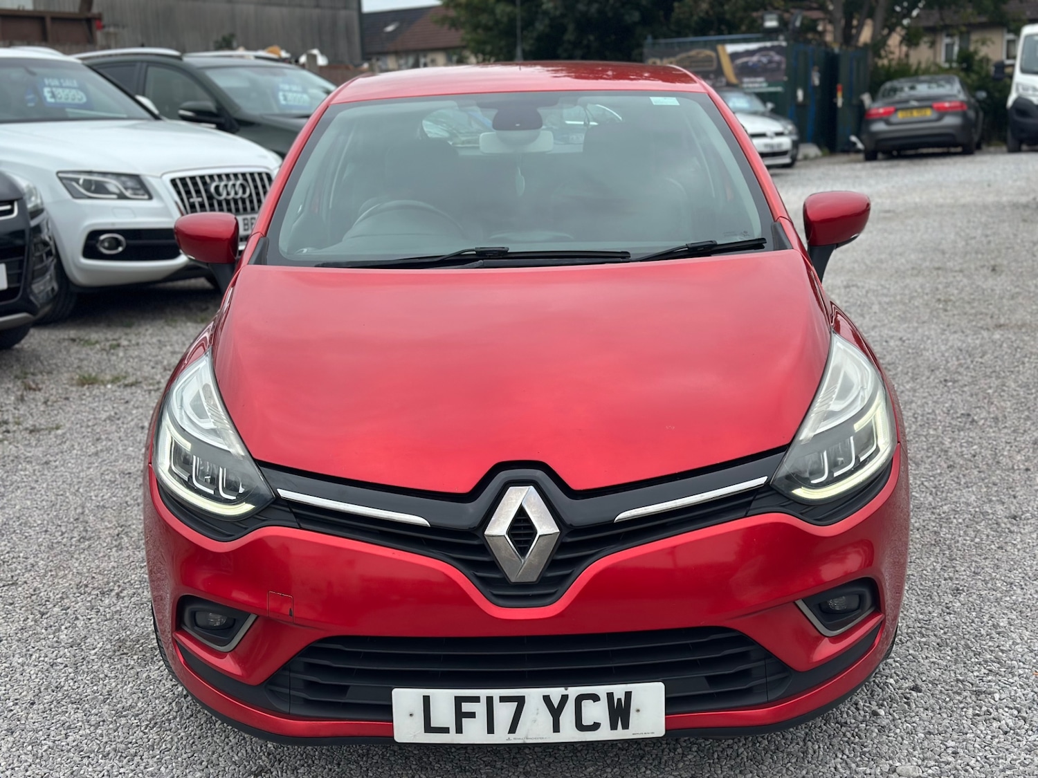 Used Renault Clio 2017 for sale - 76003020: Photo 14