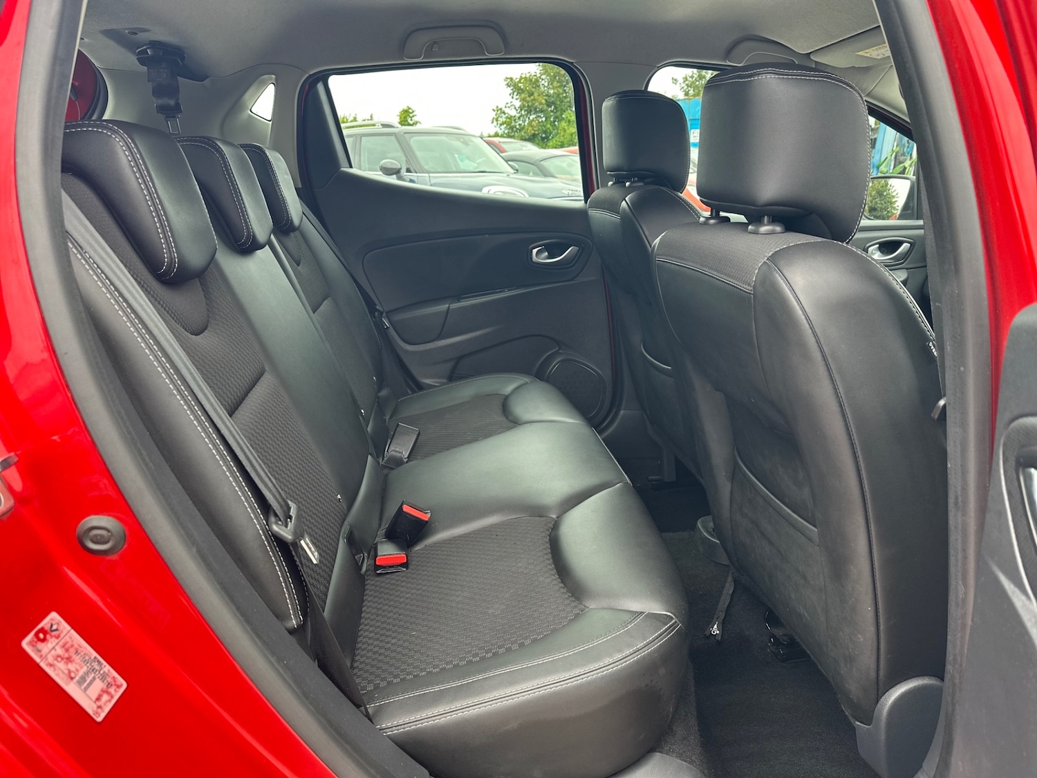 Used Renault Clio 2017 for sale - 76003020: Photo 16