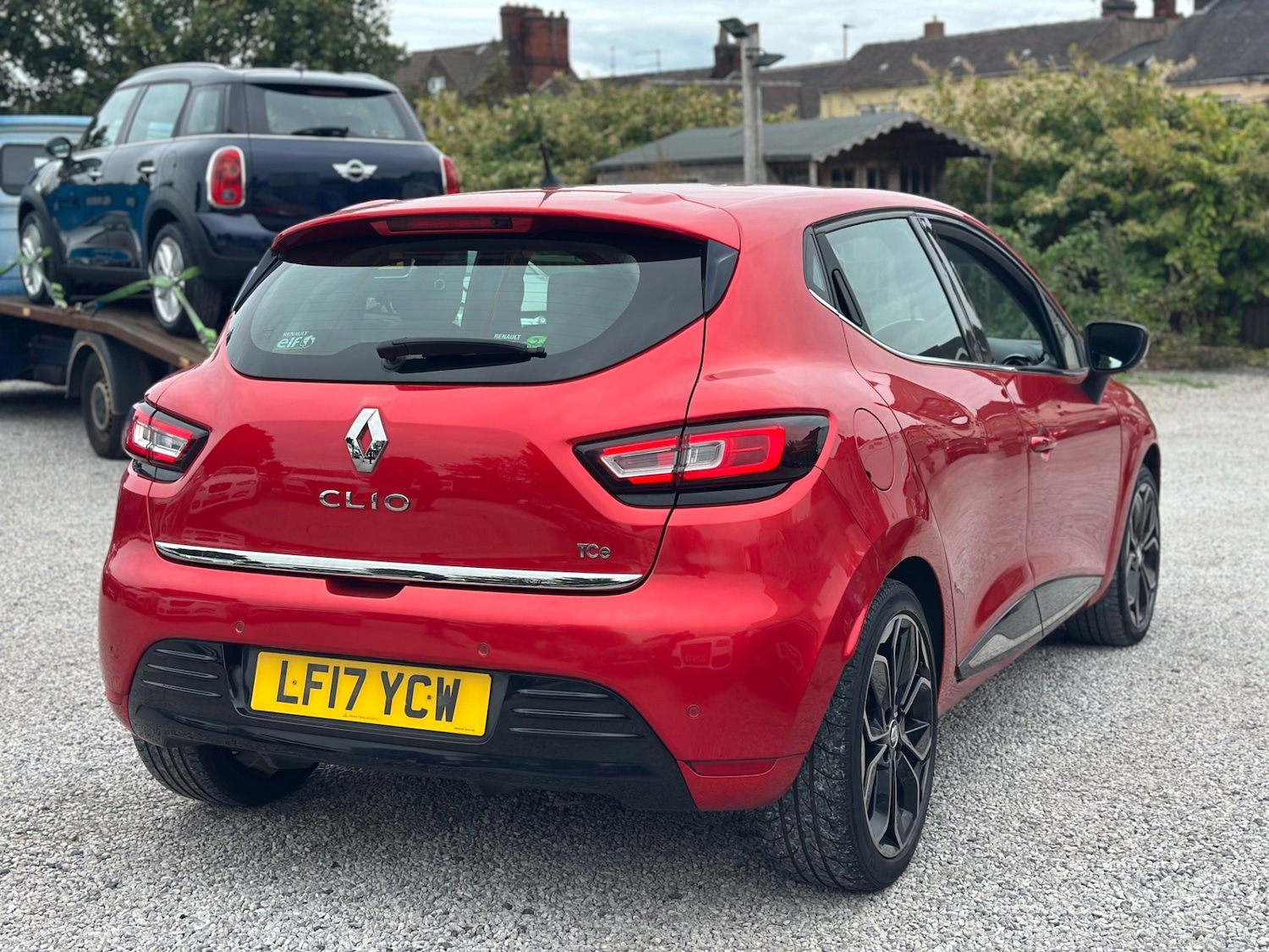 Used Renault Clio 2017 for sale - 76003020: Photo 32