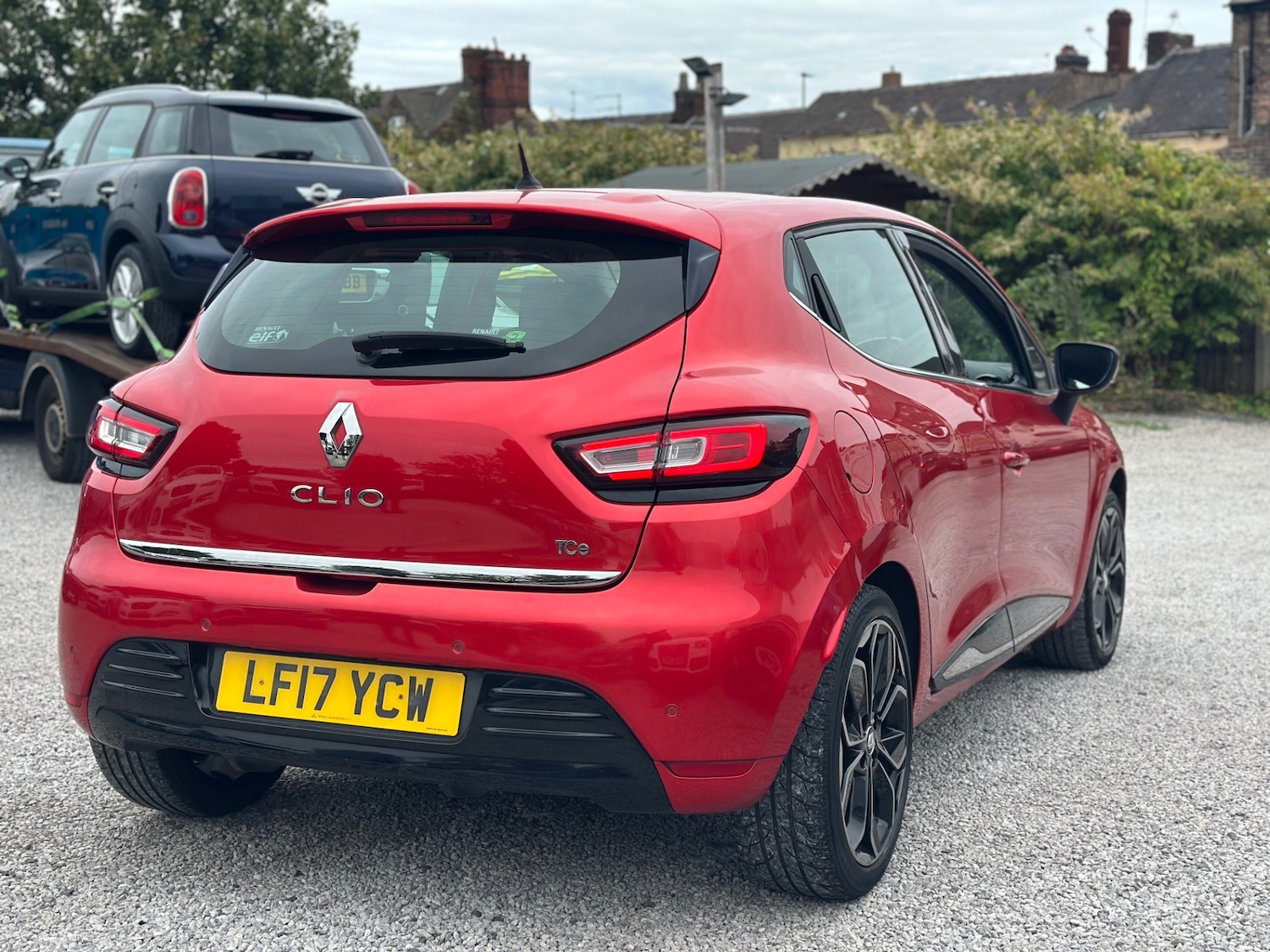 Used Renault Clio 2017 for sale - 76003020: Photo 6