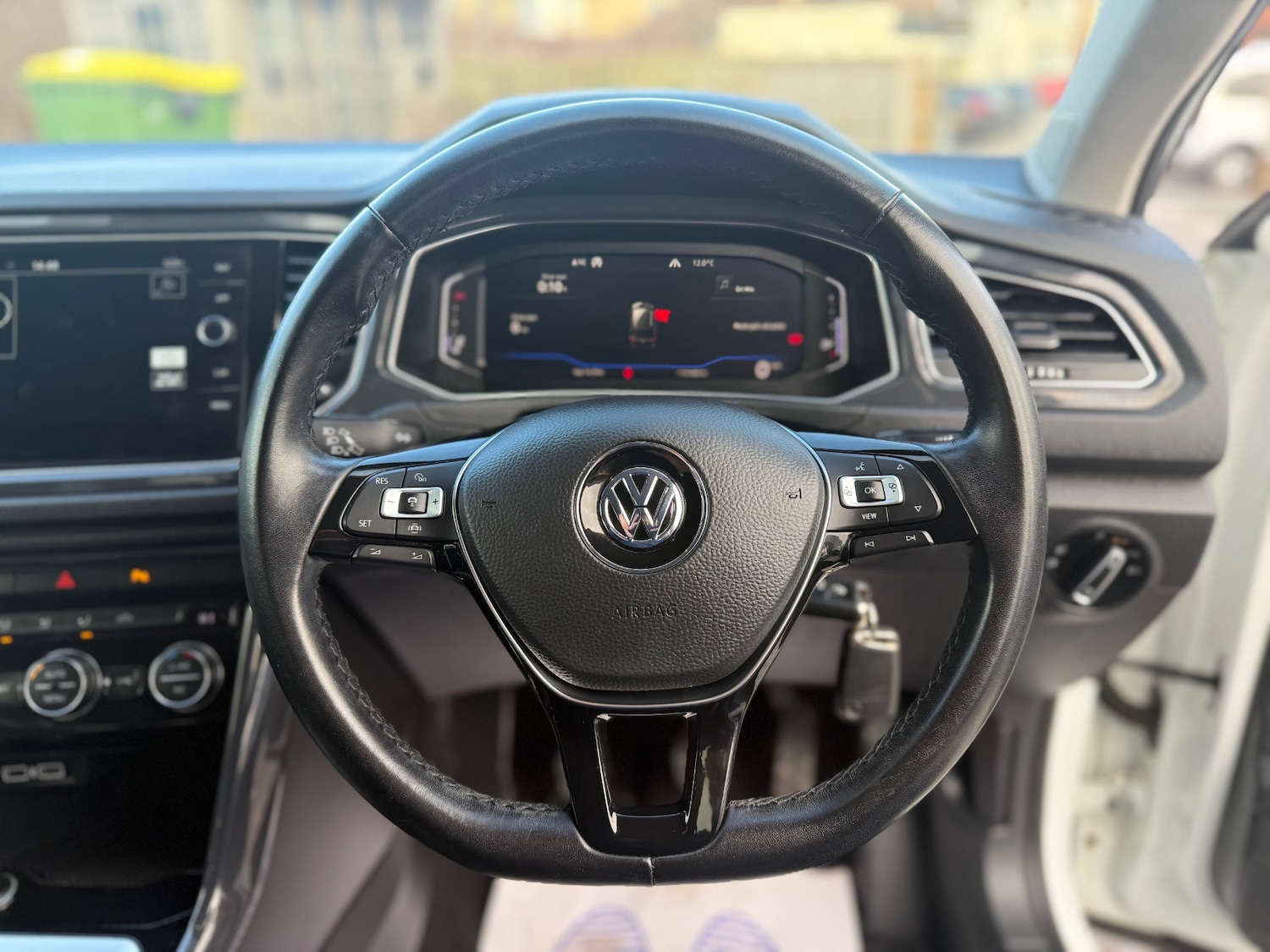 Used Volkswagen T-Roc 2018 for sale - 77731096: Photo 18