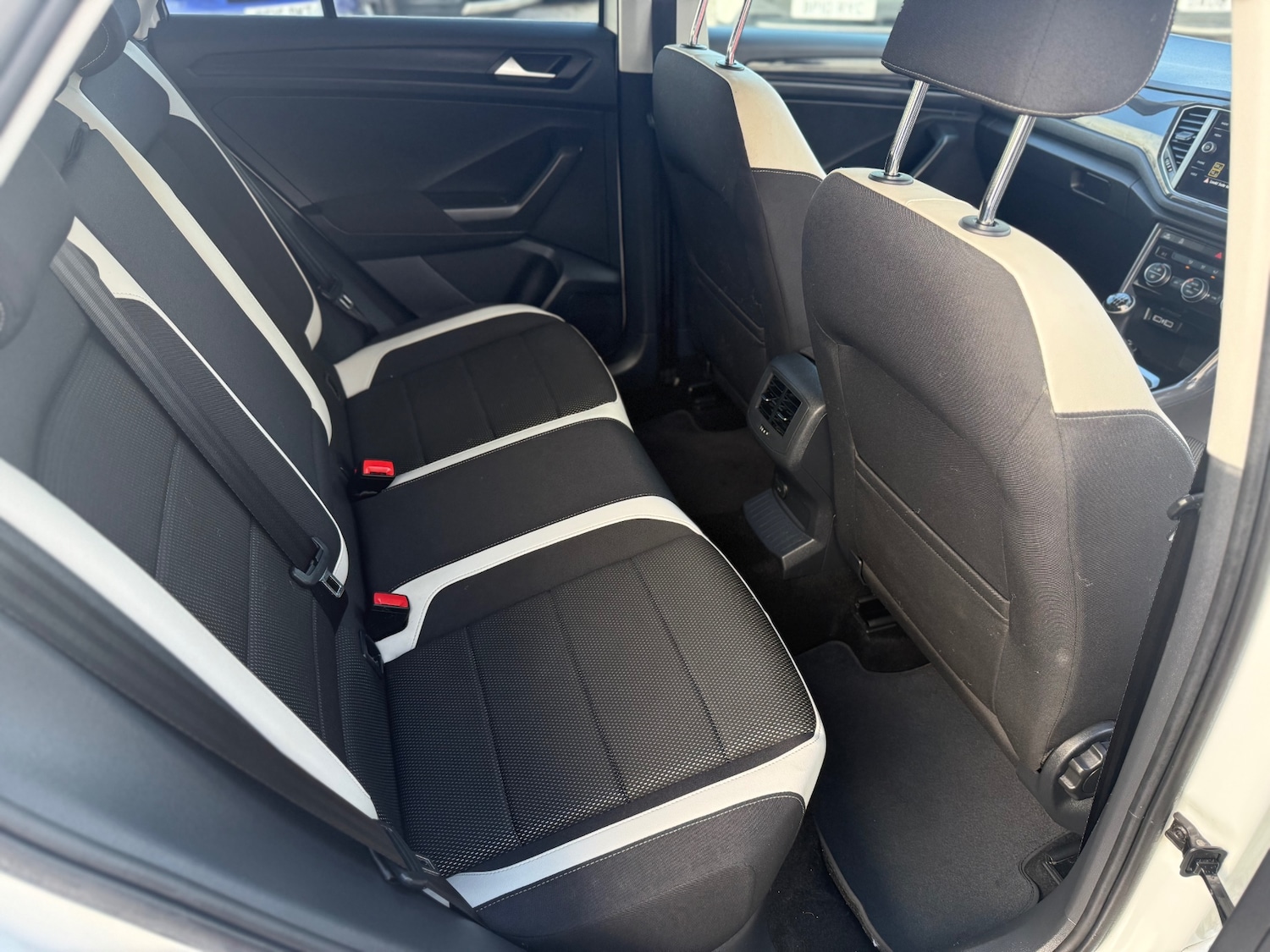 Used Volkswagen T-Roc 2018 for sale - 77731096: Photo 39