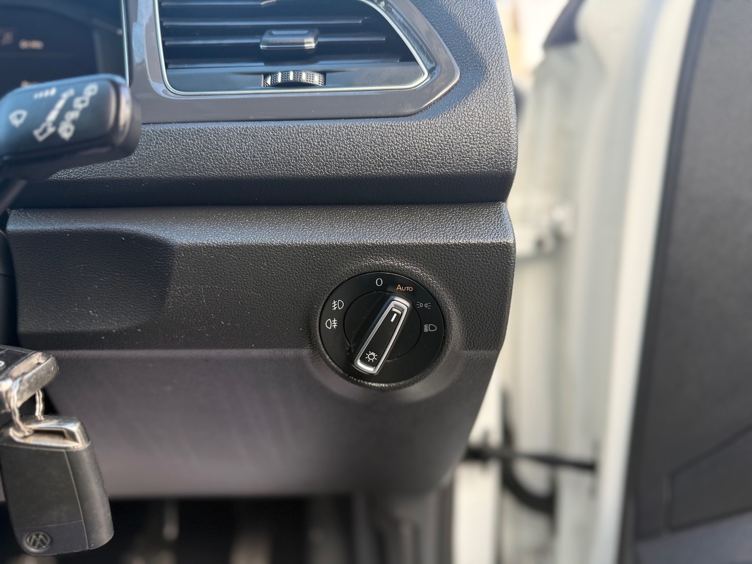 Used Volkswagen T-Roc 2018 for sale - 77731096: Photo 44