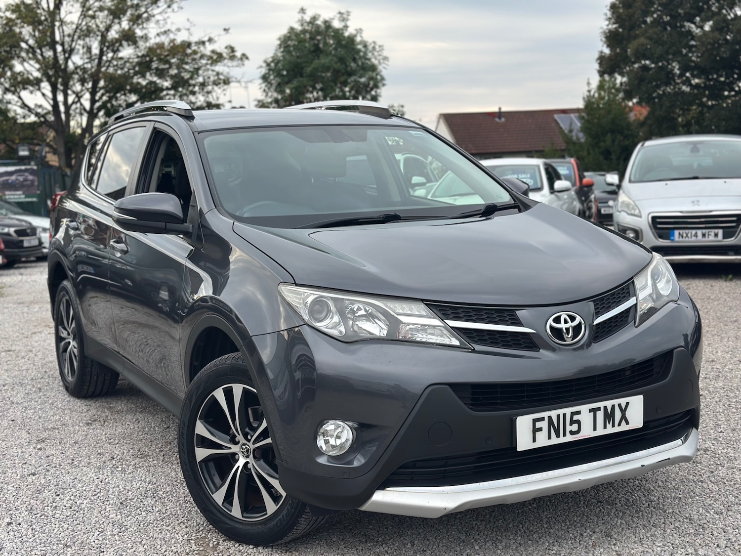Used Toyota RAV4 2015 for sale - 76153959: Photo 21