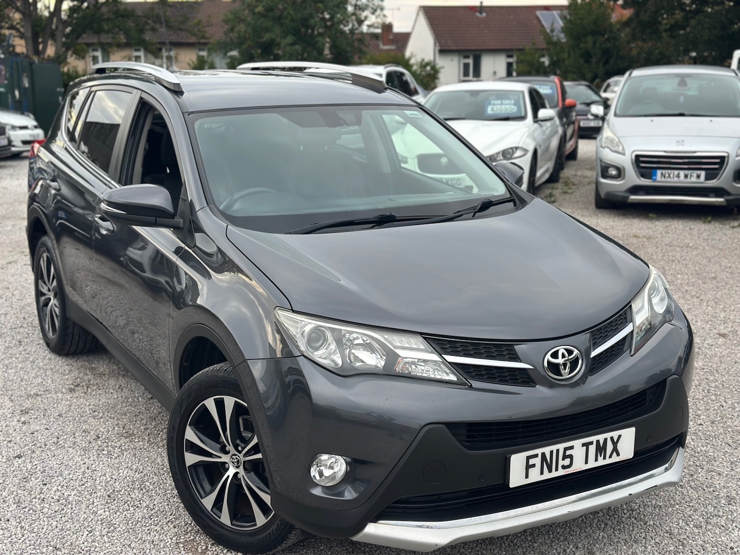 Used Toyota RAV4 2015 for sale - 76153959: Photo 25