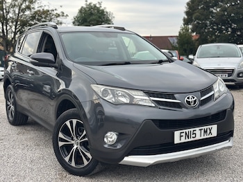 Used Toyota RAV4 2015 for sale - 76153959: Photo 3